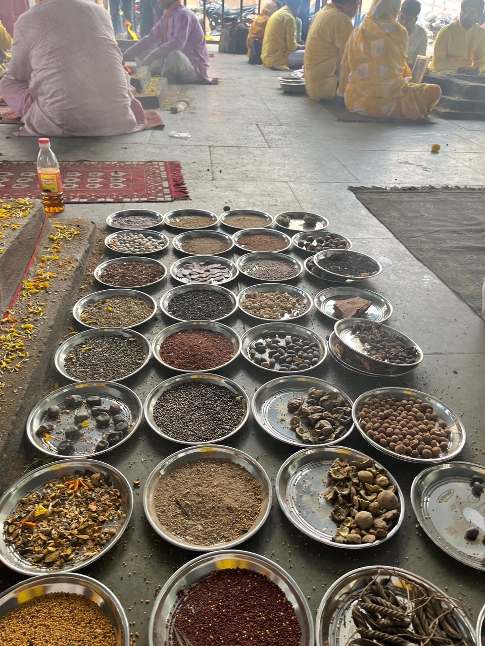 कोर्ट केस हवन की झलक